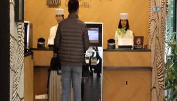 Bu otelde robotlar çalışıyor