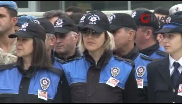 Bursa'da şehit polise silah arkadaşlarından yürek burkan veda