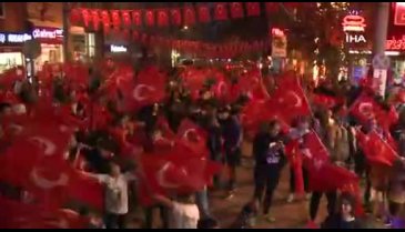 Bursalılar Cumhuriyet için yürüdü