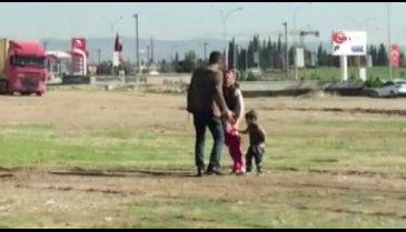 Akılalmaz olay! Çocuklarının gözleri önünde eşini döverek bayılttı