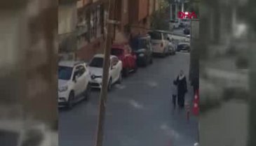 Velilerden okul önündeki tacizciye linç girişimi!