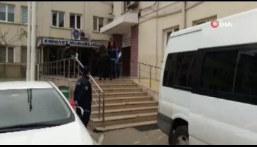 Bursa polisi bir ayda 600 bin liralık uyuşturucu yakaladılar