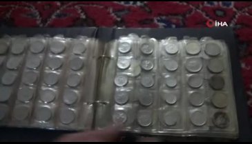 Bursa'da Osmanlı'nın son döneminden günümüze kadar olan paraları koleksiyon yaptı