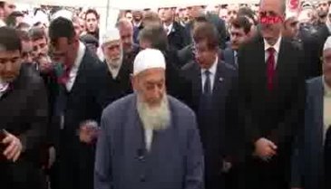 Abdullah Tivnikli, İstanbul'da tedavi gördüğü hastanede vefat etti