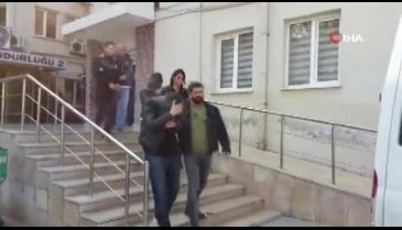 Bursa'da narkotik polisi 5 zehir tacirini 11 bin lira ile yakaladı