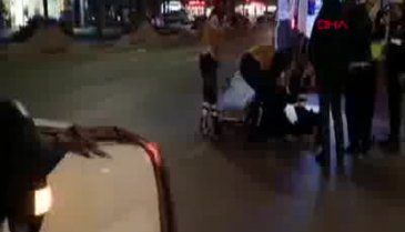 Bursa'da hafif ticari aracın çarptığı kadın yaralandı