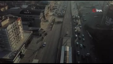 Bursa'da 9,05'te trafiği böyle durdurup Atatürk'ü andılar