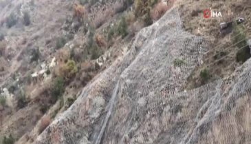 Dağ kafes içine alınıyor