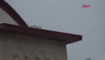 PKK'lı teröristlerden füze saldırısı: 3 işçi yaralandı