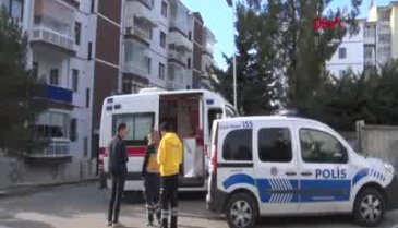 Emekli astsubay karısını öldürüp intihar etti