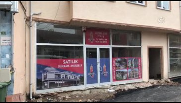 Bursa'da ofis duvarını delip bilgisayarları çaldılar