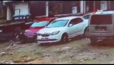 Bursa'daki cinayet anı güvenlik kamerasına anbean yansıdı