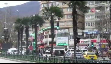 Bursa'da lodos hayatı olumsuz etkiledi