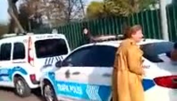 Ehliyetsiz kadın sürücü polisi isyan ettirdi: Lan bağırmayın hanımefendi!