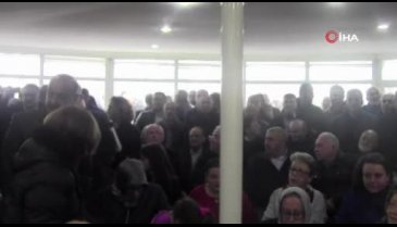 Bursa'da Murat Ünal partililerle vedalaştı