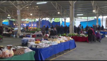 Bursa'da köylü pazarında yörede yetişmeyen ürünleri satmak yasak