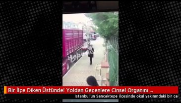 İğrenç hareket! Yol ortasında pantolonunu çıkarıp cinsel organını gösterdi