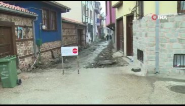 Bursa Oruçbey Caddesi'nde altyapı çalışması
