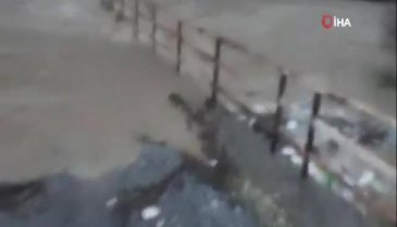 Dereler taştı, yollar ulaşıma kapandı