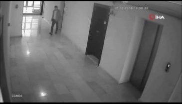 Bursa'da ayakkabı hırsızlığı güvenlik kamerasına takıldı