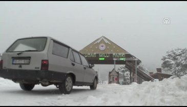 Bursa Uludağ'da kar kalınlığı 44 santimetreye ulaştı