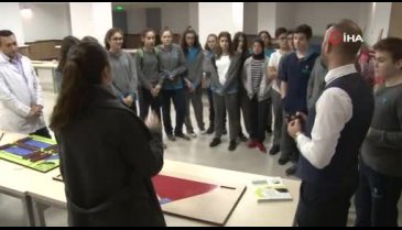 Gezici matematik müzesi Bursa'da öğrencilere buluştu