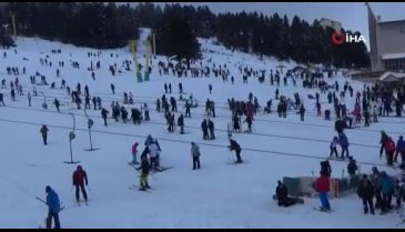 Bursa Uludağ'a tatilci akını