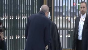 Erdoğan, Ruhani'yi resmi törenle karşıladı