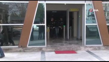 Diziden etkilenip, 700 bin TL'lik bilgisayar ve cep telefonu çaldılar