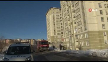 Gaz kaçıran tüpü 9. kattan dışarı fırlattı