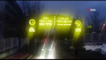 Üniversite öğrencisi hocasını vurdu!