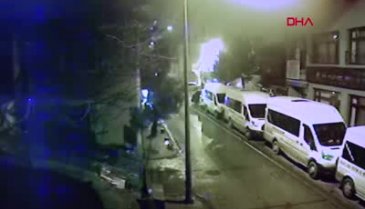Bursa'da köpeğe çarptı, arkasına bile bakmadan kaçtı