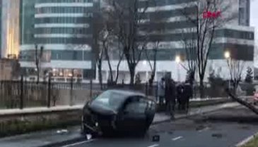 Korkunç kaza! Her yer savaş alanına döndü