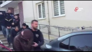 Bursa'da uyuşturucu tacirlerine operasyon: 11 gözaltı