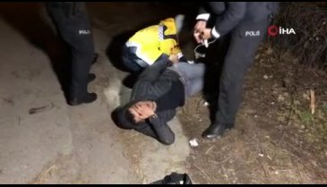 Bursa'da kaza sonrası kaçmaya çalışan şahısları tabancayla vurdu