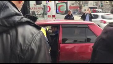 Bursa'da yolcu otobüsüyle kafa kafaya çarpıştı