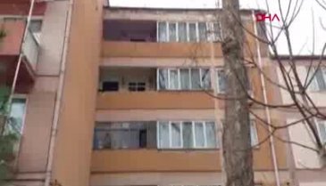 Bursalı usta oyuncu Erkan Can'ın ağabeyi evinde ölü bulundu