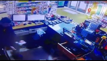 Bursa'da 35 saniyede 2 bin lira çalan hırsız kamerada