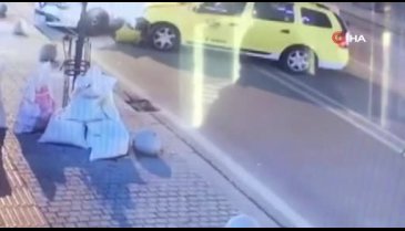 Bursa'da hatalı dönüş kazayı beraberinde getirdi, kadın yolcu fenalık geçirdi