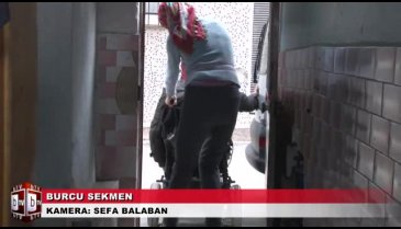 Bursa'da engelli çift sokağa atılıyor ! 2 göz odada yaşam mücadelesi..&nbsp;(ÖZEL HABER)