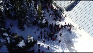 Bursa Uludağ'da çok sayıda kişi kar altında kaldı! -2