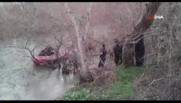 Çanakkale'de derede kaybolan araç bulundu