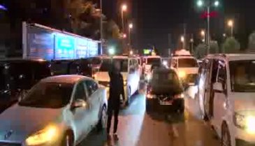 Darp edilen Uber sürücüsüne destek eylemi