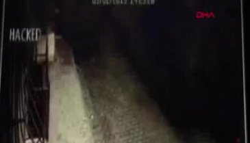 Yokuş aşağı kayan kamyonet sokağı savaş alanına çevirdi