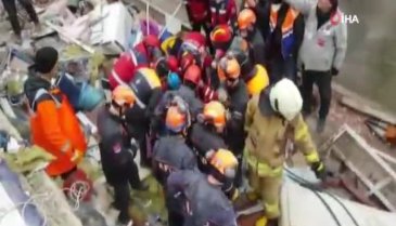 Havva enkazdan böyle çıkarıldı