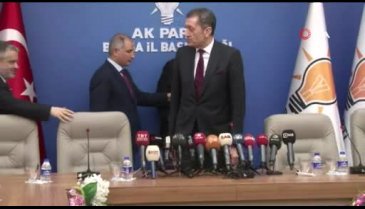Bakan Selçuk AK Parti Bursa İl Başkanlığı'nı ziyaret etti