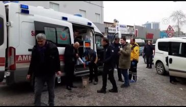 Bursa'da abisine kızdı, restoranın camlarını kırdı