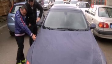Bu da kadife kaplamalı otomobil
