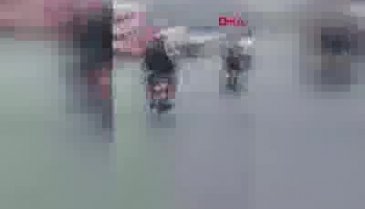 Trafikte motosikletten havaya ateş açtılar