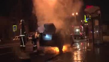 Seyir halindeyken alev alan otomobil küle döndü